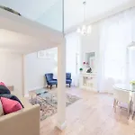 Apartament White Trees *