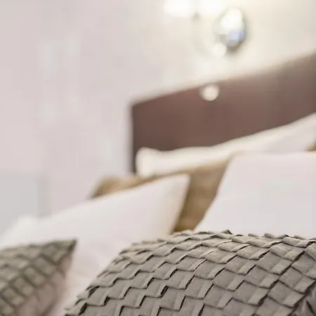 White Trees Daire Budapeşte